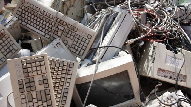 Como descartar produtos eletrônicos obsoletos